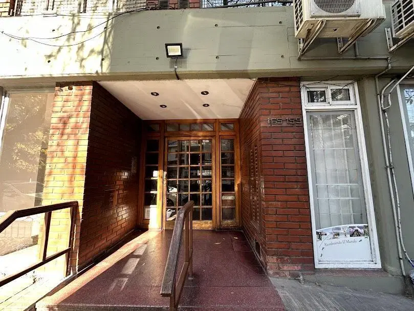 2 ambientes a pasos de Plaza Conesa 3