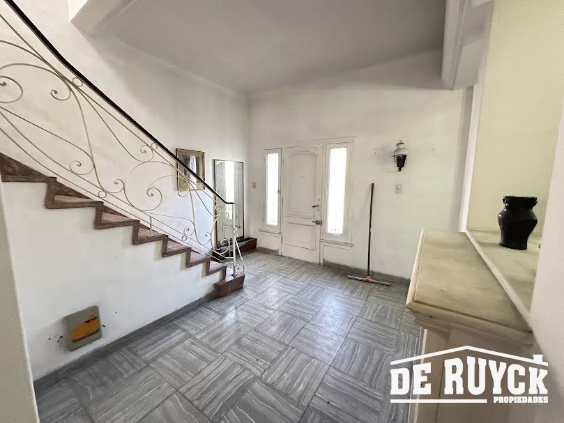 Foto de Chalet 4 ambientes en Quilmes Oeste, Barrio Elsieland, imagen 3