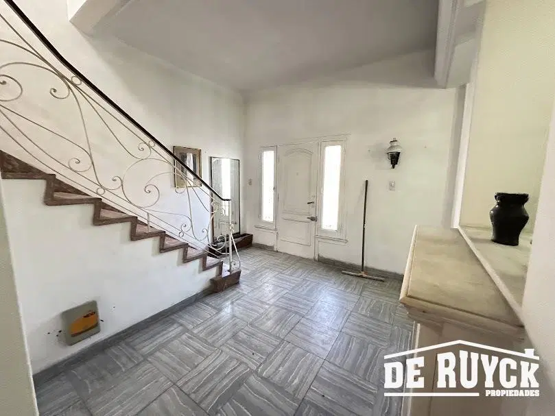 Chalet 4 ambientes en Quilmes Oeste, Barrio Elsieland 3
