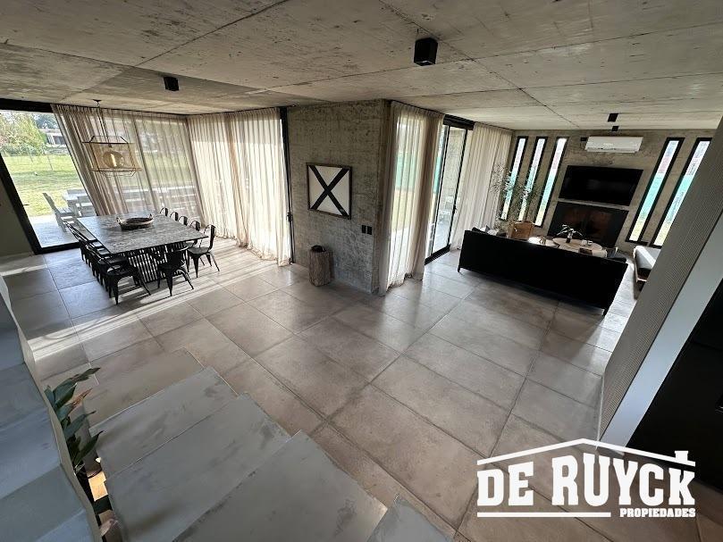 Foto de Casa 4 ambientes, moderna y amueblada en Area 60, imagen 3