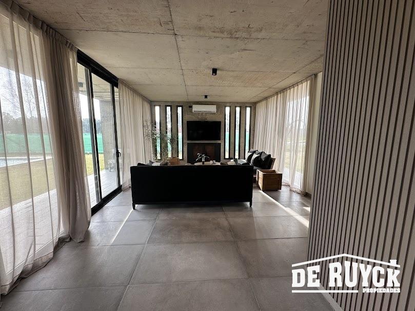 Foto de Casa 4 ambientes, moderna y amueblada en Area 60, imagen 4