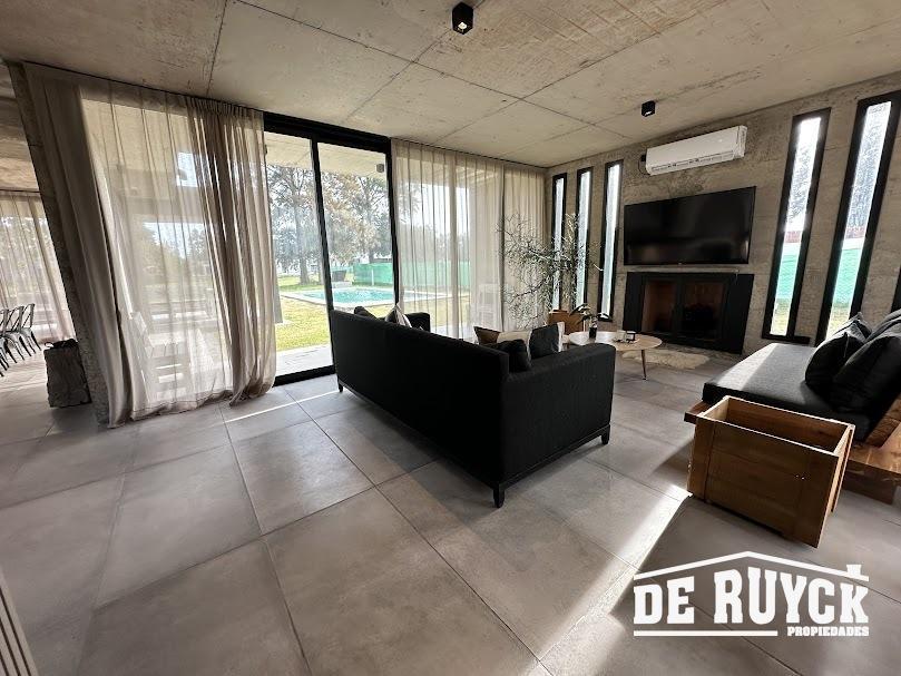 Foto de Casa 4 ambientes, moderna y amueblada en Area 60, imagen 5