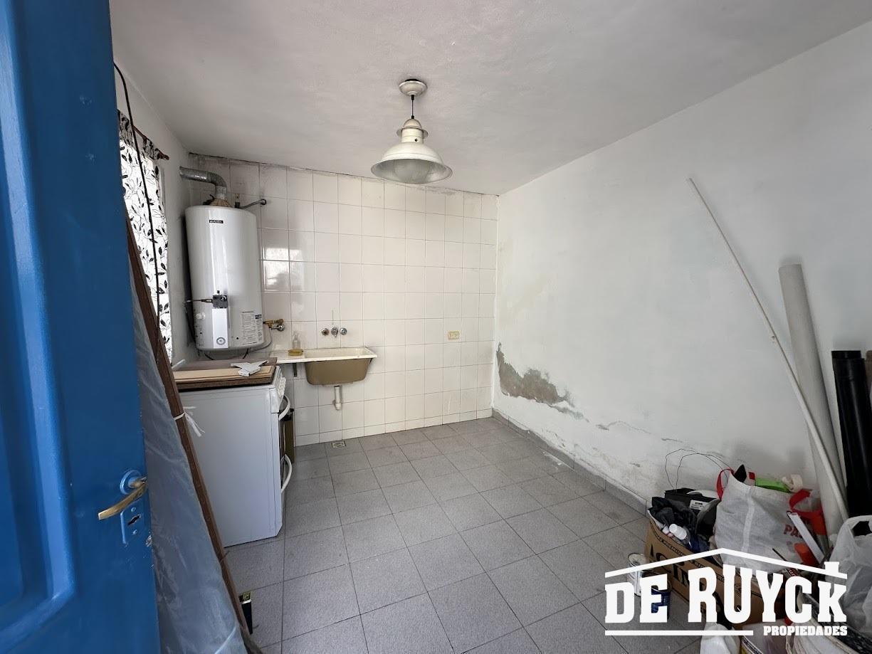 Foto de Chalet 3 ambientes, Proximo a Av. 12 de Octubre, imagen 5