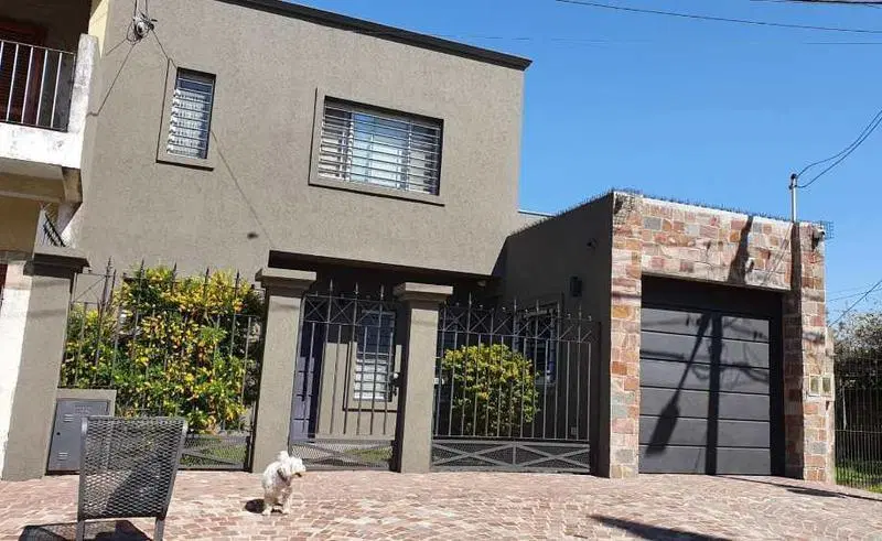 Casa en Venta en Quilmes Oeste 3