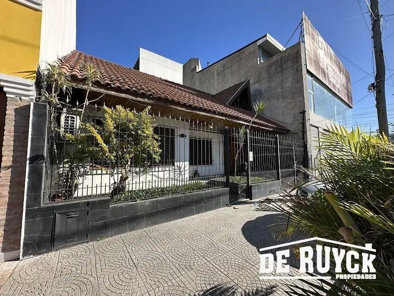 Casa a pasos de Alto Avellaneda, ideal vivienda o inversor 4