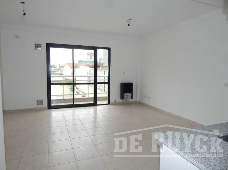 Foto de Departamento en Venta en Berazategui Este, imagen 2