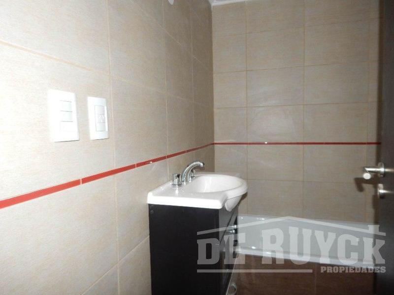 Foto de Departamento en Venta en Berazategui Este, imagen 4