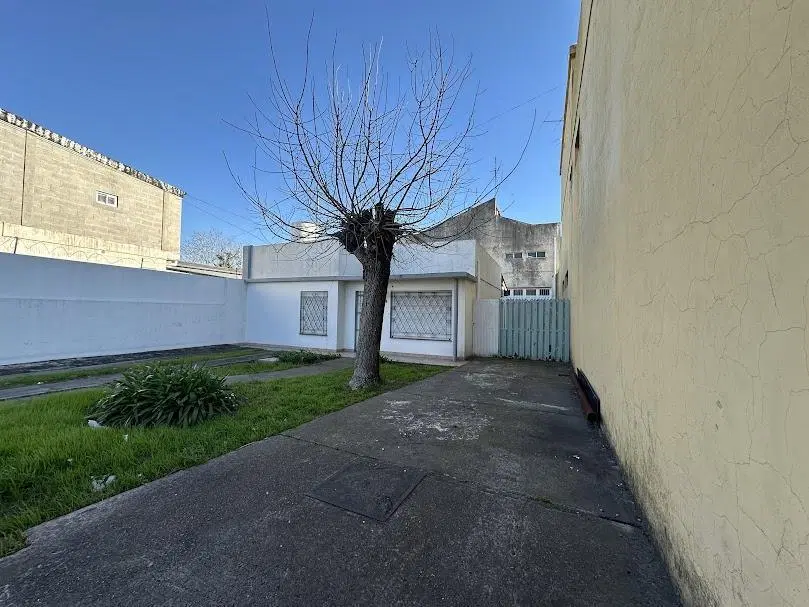 Galpón con vivienda u oficinas, ideal inversor 5