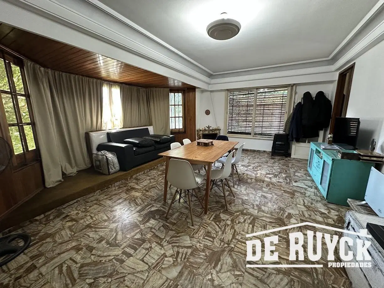 Chalet 3 ambientes con verde Quilmes Oeste 2