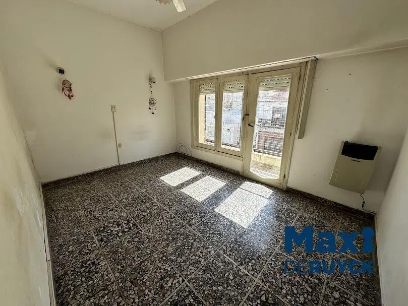 3 ambientes Quilmes Centro, planta alta 1
