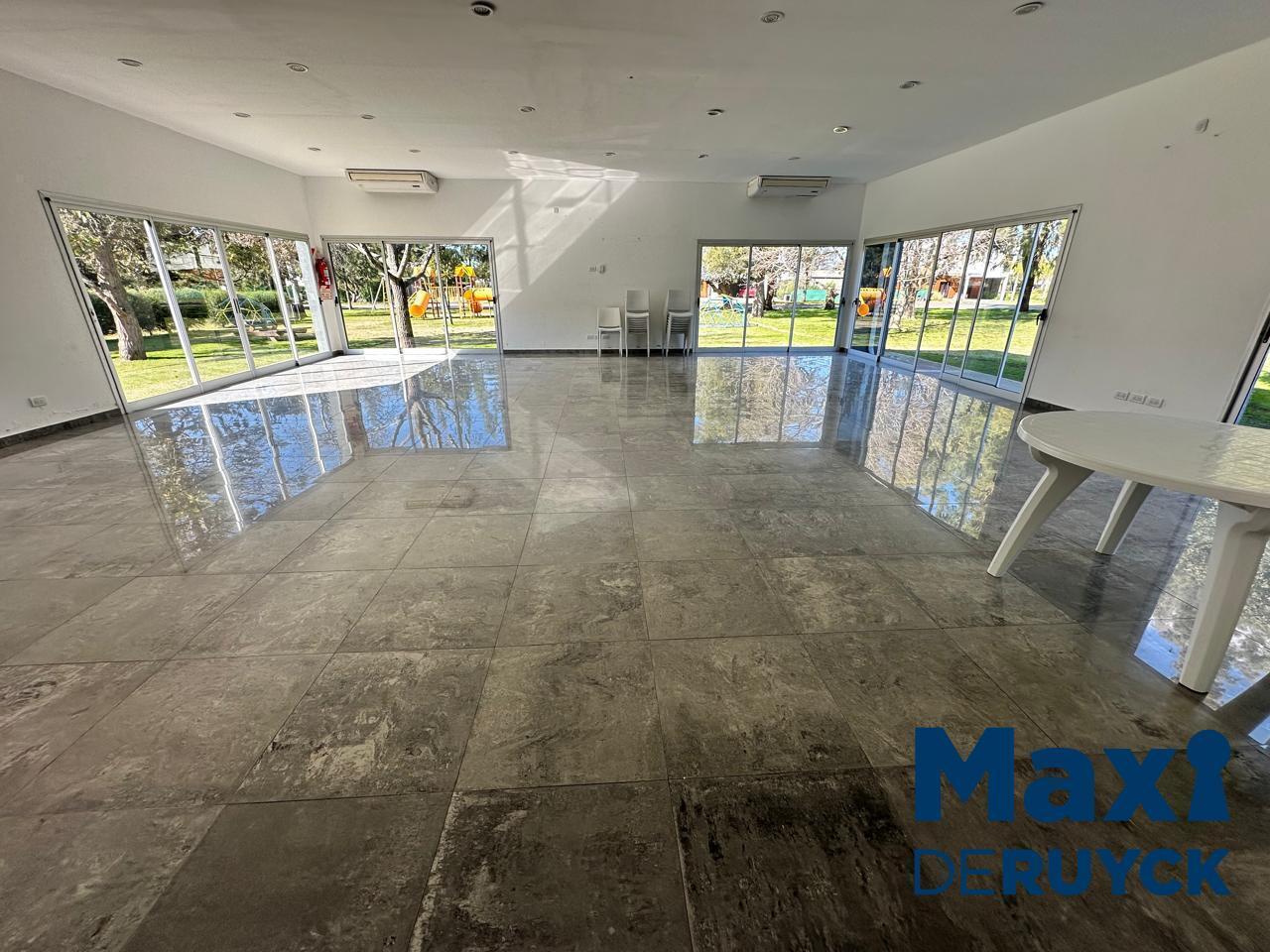 Foto de Terreno central en Barrio Privado La Reserva de Hudson, de los más grandes del barrio., imagen 2