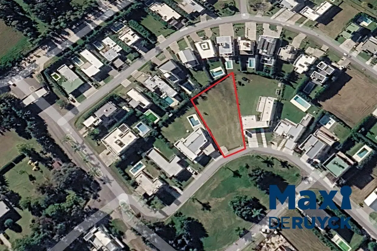 Terreno central en Barrio Privado La Reserva de Hudson, de los más grandes del barrio. 1