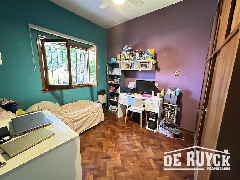 Foto de chalet 4 ambientes en impecable estado, a pasos Calchaqui, imagen 2