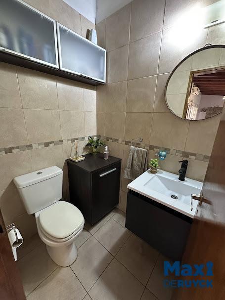 Foto de Casa moderna a pasos Cruce Varela, Calle 15 Berazategui, imagen 2