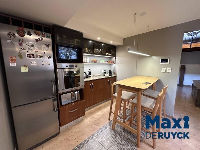 Foto de Casa moderna a pasos Cruce Varela, Calle 15 Berazategui, imagen 4