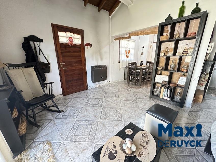 Foto de Casa tipo PH a pasos Metrobus Calchaqui, con 2 patios, imagen 4