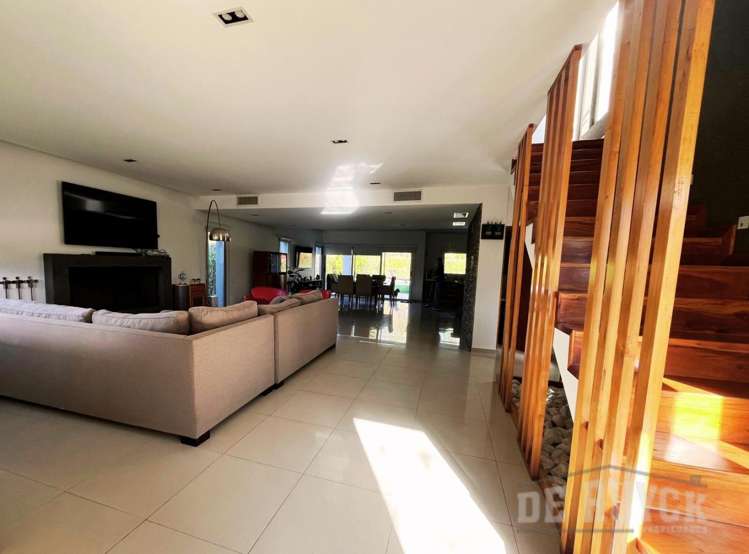 Foto de Casa estilo moderno minimalista, imagen 3
