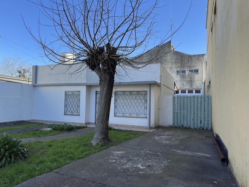 Foto de Galpón con vivienda u oficinas, ideal inversor, imagen 5