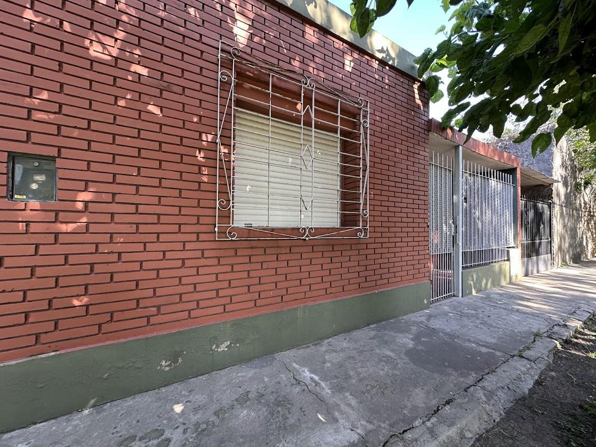 Foto de Casa 3 ambientes en Temperley, imagen 1