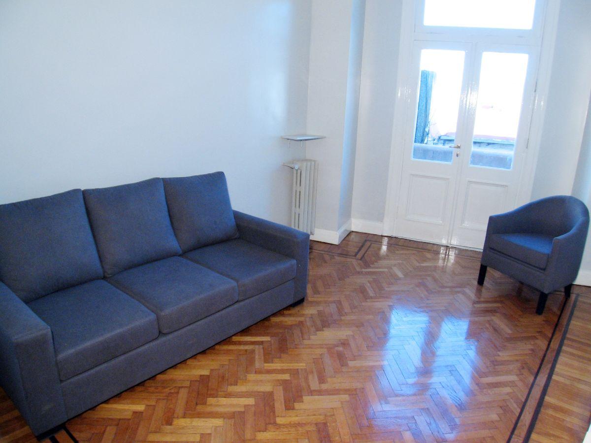 Amoblado | 4 Ambientes | 100 m² | Frente | Lavarropas | 2 Baños.