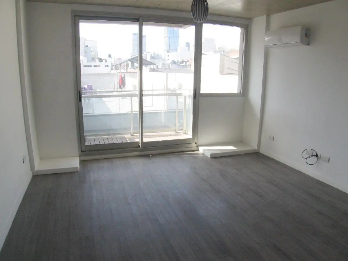1 Ambiente | 36 m² | Contrafrente | Balcón | Pileta | S. U. m. | Parrilla | Laundry 5