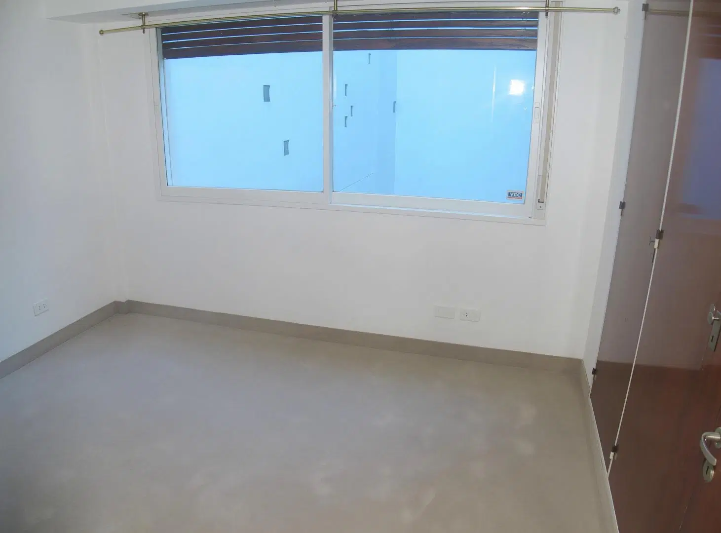 Venta 2 Ambientes | 49 m² | Contrafrente | Balcón | Muy Luminoso 3