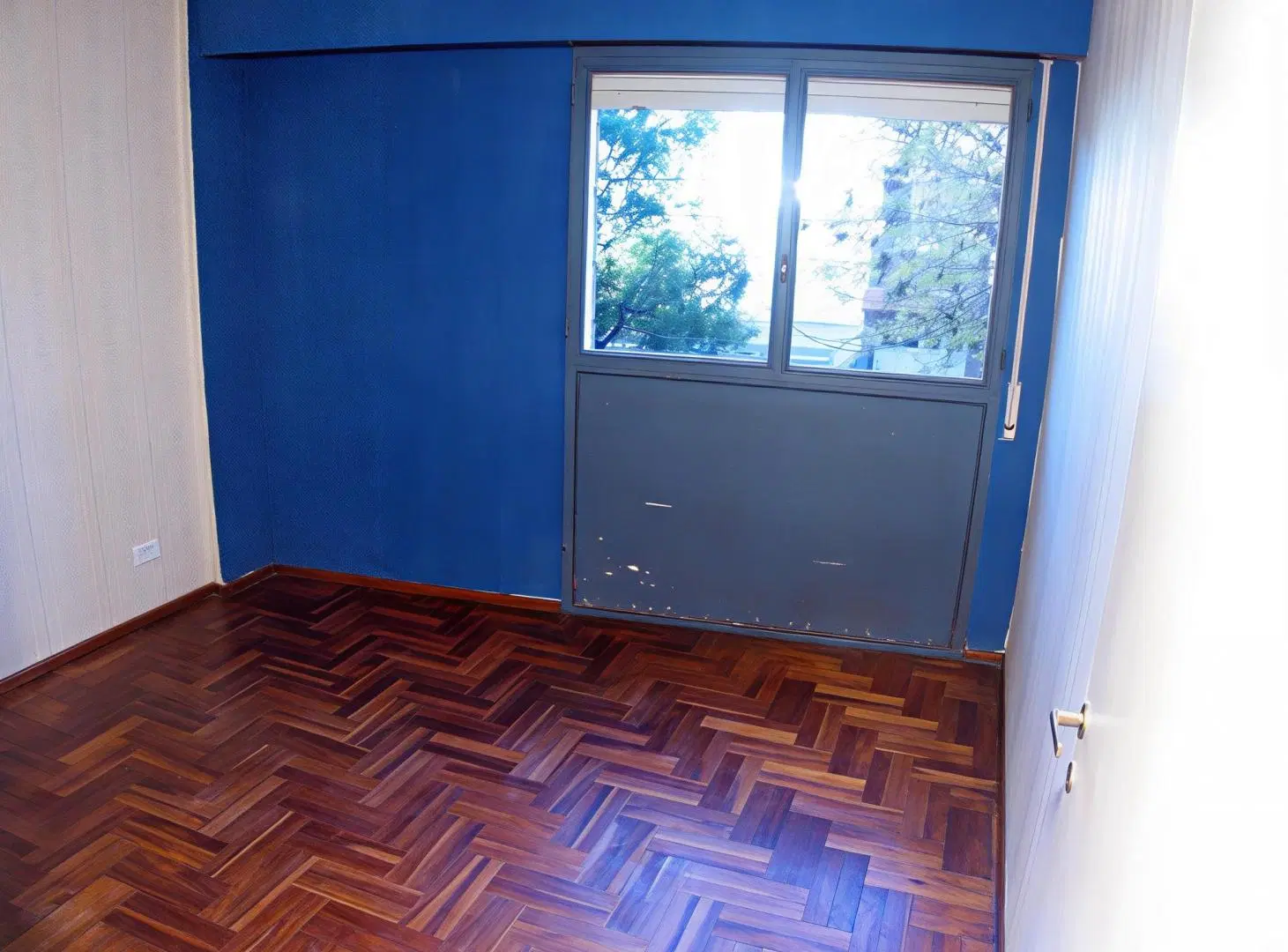 Venta - 5 Ambientes con Espacio Guardacoche. | 105 m² | Frente 2