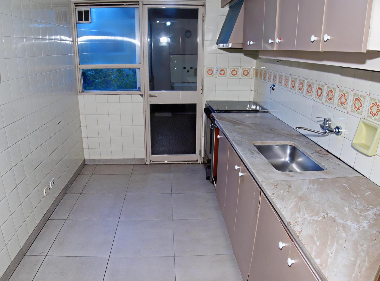 Venta - 5 Ambientes con Espacio Guardacoche. | 105 m² | Frente