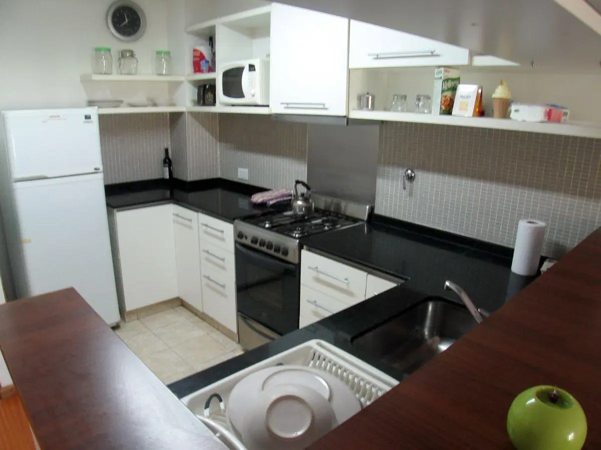 Amoblado 2 Ambientes con Balcón | Frente | Piscina | Gimnasio | Laundry | S. U. M. 1