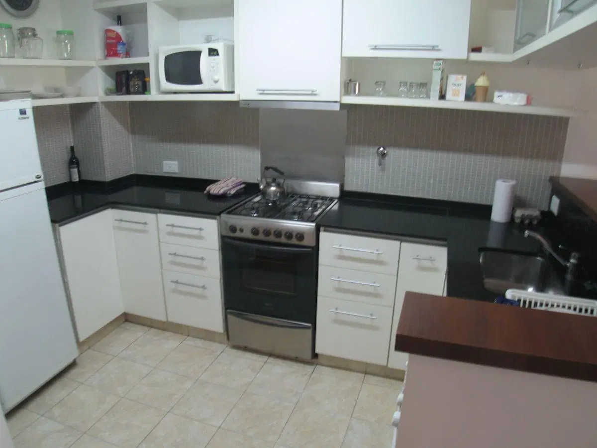 Amoblado 2 Ambientes con Balcón | Frente | Piscina | Gimnasio | Laundry | S. U. M. 4