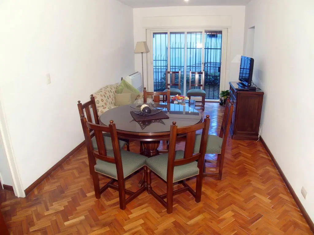 Amoblado | 3 Ambientes | 75 m² | Lateral | 2 Baños | Escritorio | Lavarropas. 3