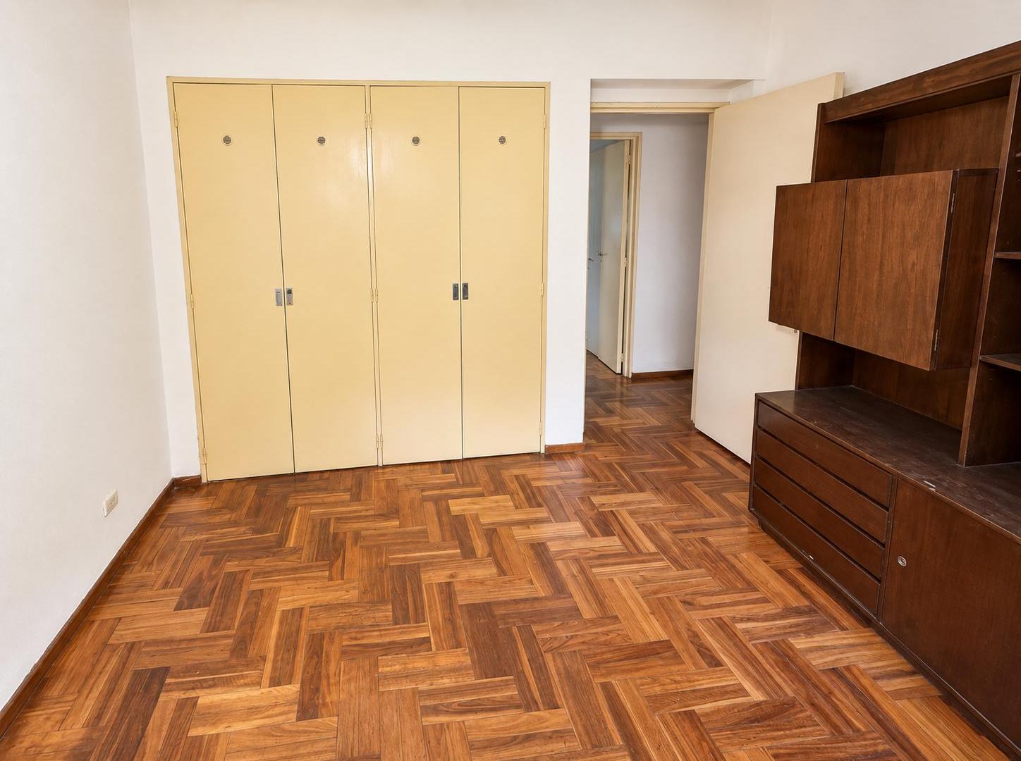 Foto de 5 ambientes CON ESPACIO GUARDACOCHES | 105 m2 | BALCÓN | LAVADERO-, imagen 5