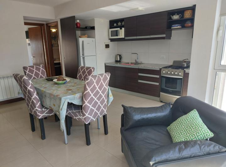 Foto de Alquiler temporada 2026 Semipiso . Dos baños La Perla para disfrutar!!!, imagen 4