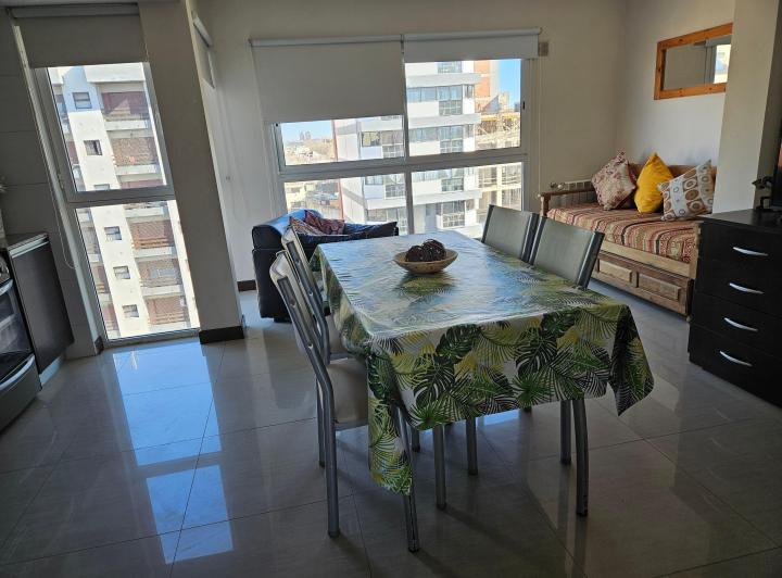 Mar del Plata . Alquiler temporada LA Perla Semipisos Moderno  2
