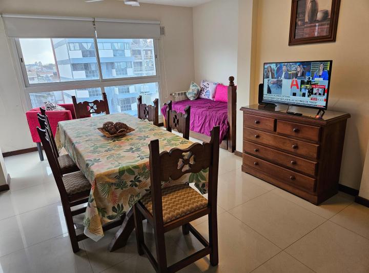 Mar del Plata , semipiso. De dos ambientes Alquiler temporario La Perla 2