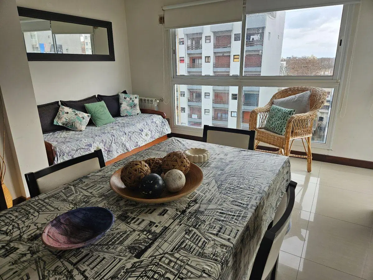 Hermoso y comodo departamento , moderno, ubicado en el corazón de zona La Perla 3