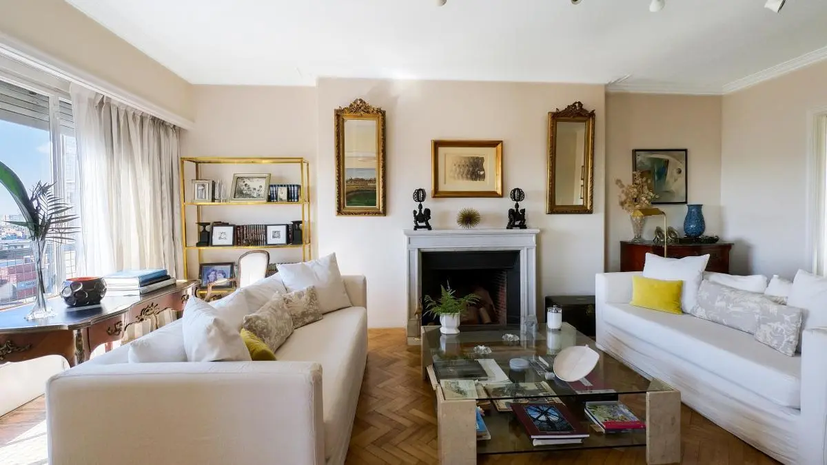 Venta, refaccionado a nuevo!!! cochera, piso alto, super luminoso. 4