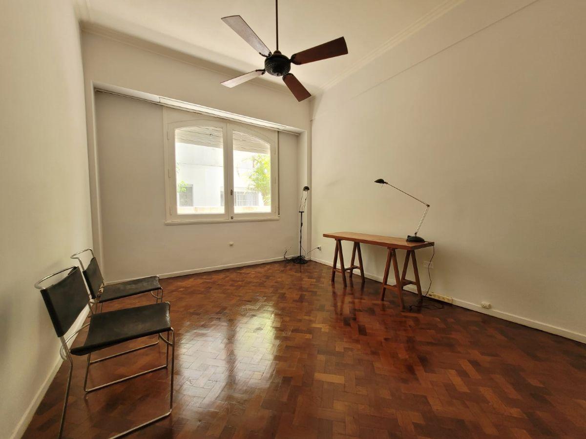 Foto de Excelente semipiso 2 Dorm c/dep y vista a verde! opcional en pesos, imagen 2