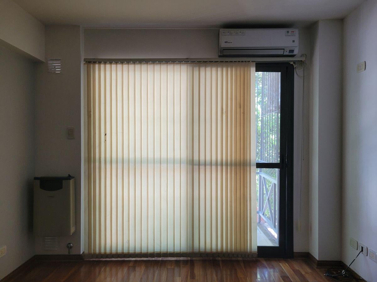 Foto de Excelente departamento de 2 ambientes con cochera!!, imagen 5