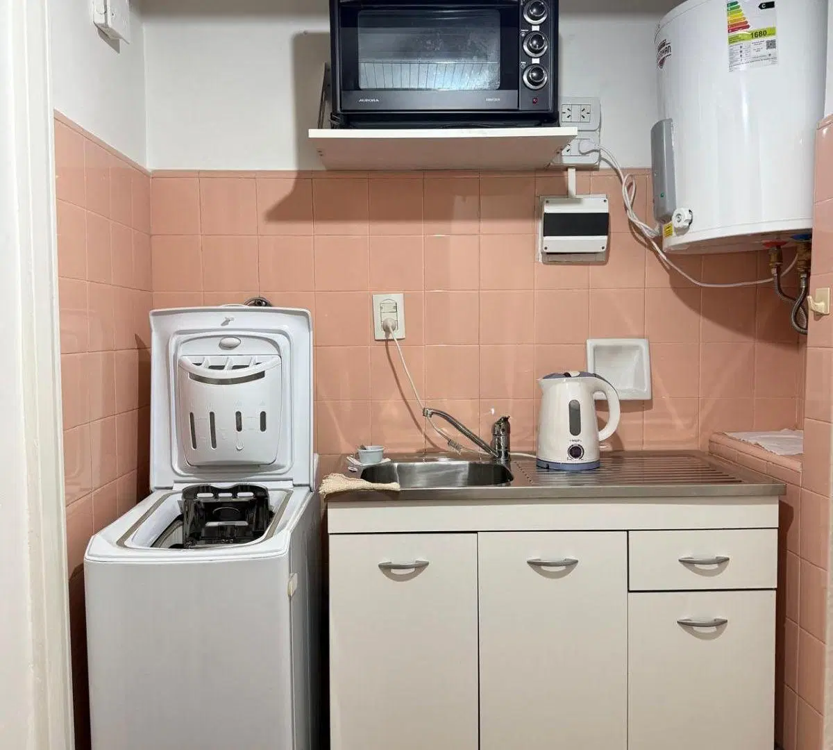 venta monoambiente con balcón en Flores cerca del subte 2