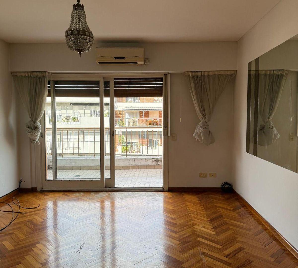 venta 3amb con balcón corrido al frente en la zona de mayor crecimiento edilicio de Av Avellaneda