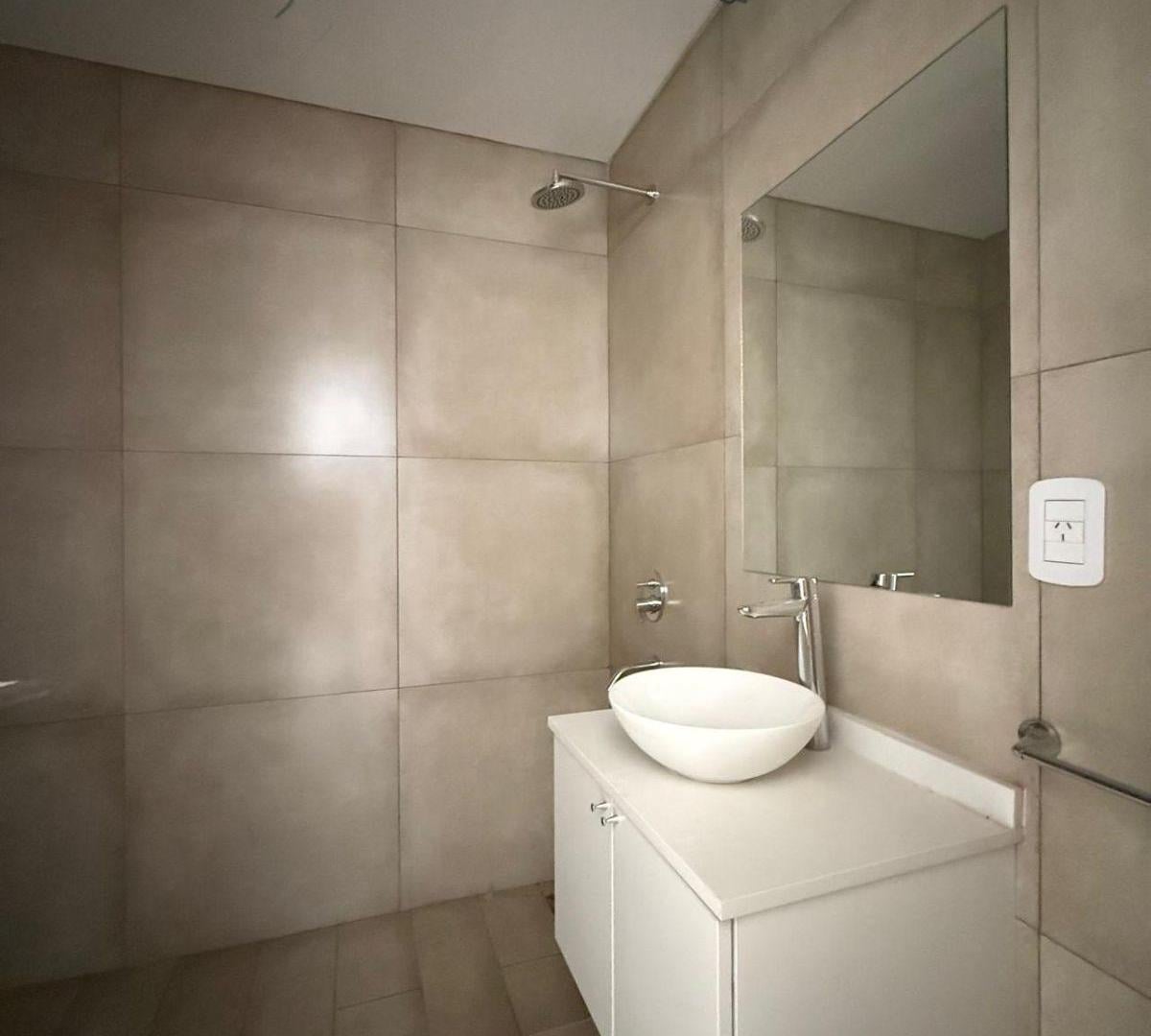 Foto de departamento en venta de 3 amb con balcón terraza y cochera en caballito, imagen 3