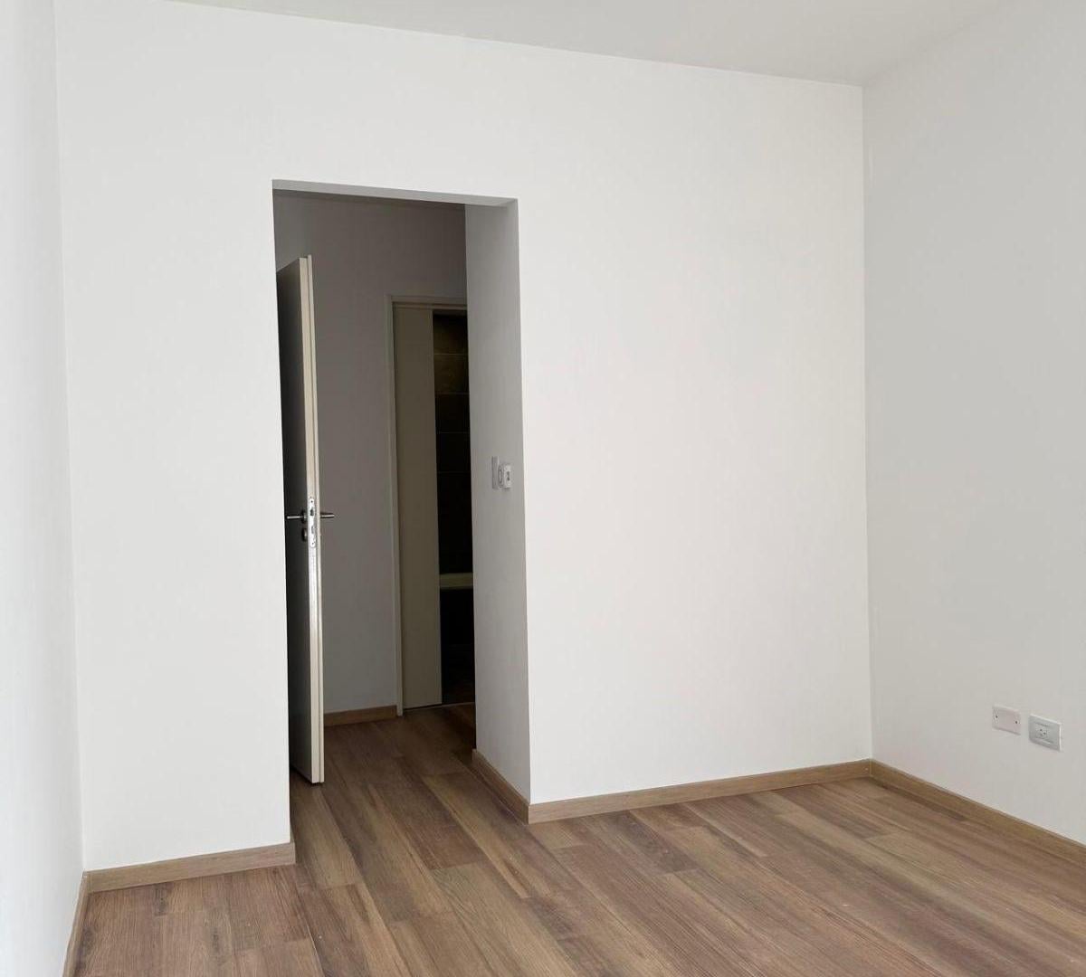 Foto de Departamento en venta de 3 Amb Cerca de Subte A en Caballito Flores, imagen 1