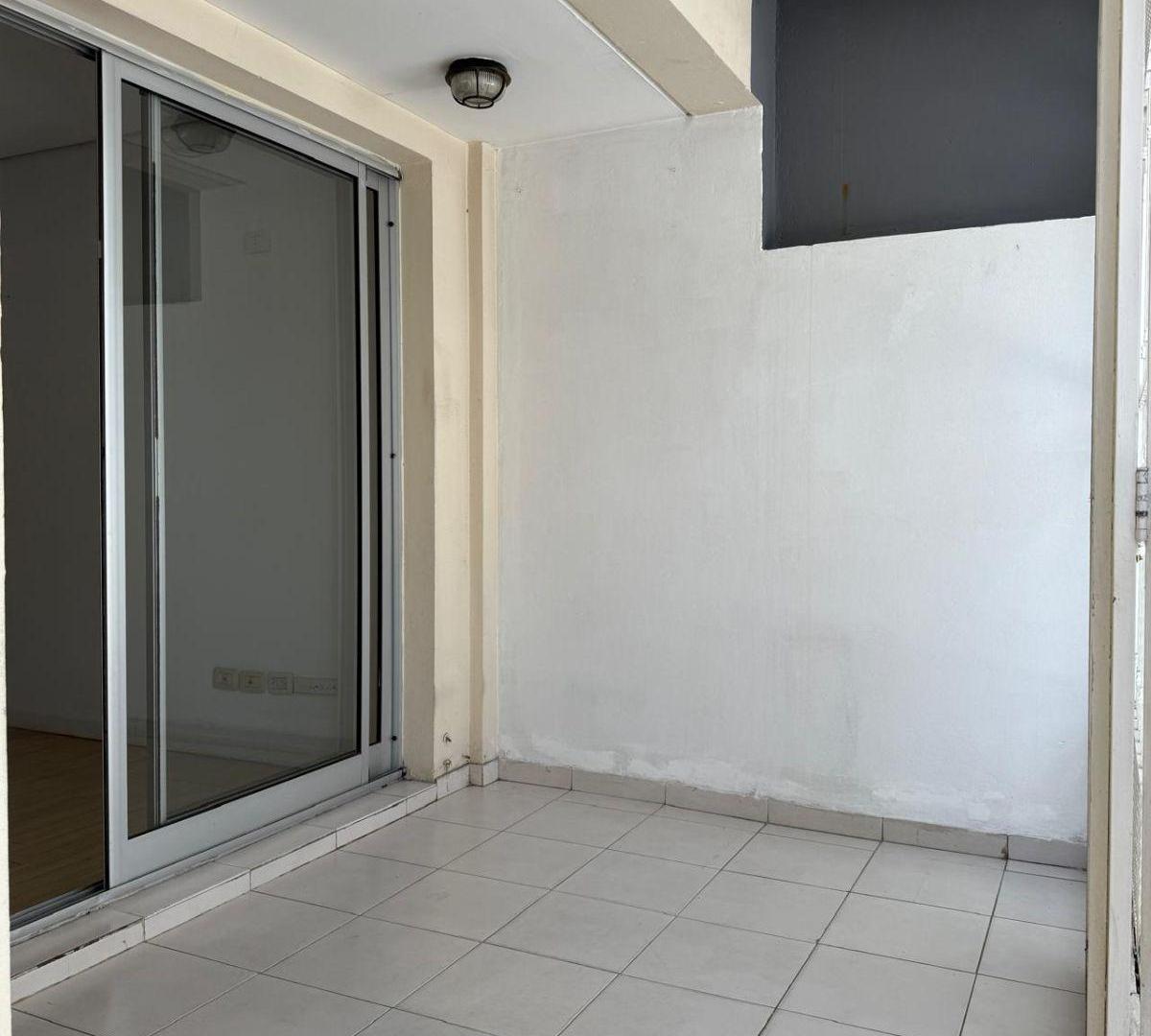 Foto de departamento en venta de 2 y1/2 amb en Caballito flores, imagen 5
