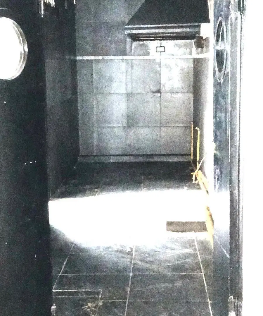 EXCELENTE LOCAL COMERCIAL a la calle, fte. de 4,10x14,86 de fdo. - APTO TODO RUBRO - GAS- MUY LUM. ! 2