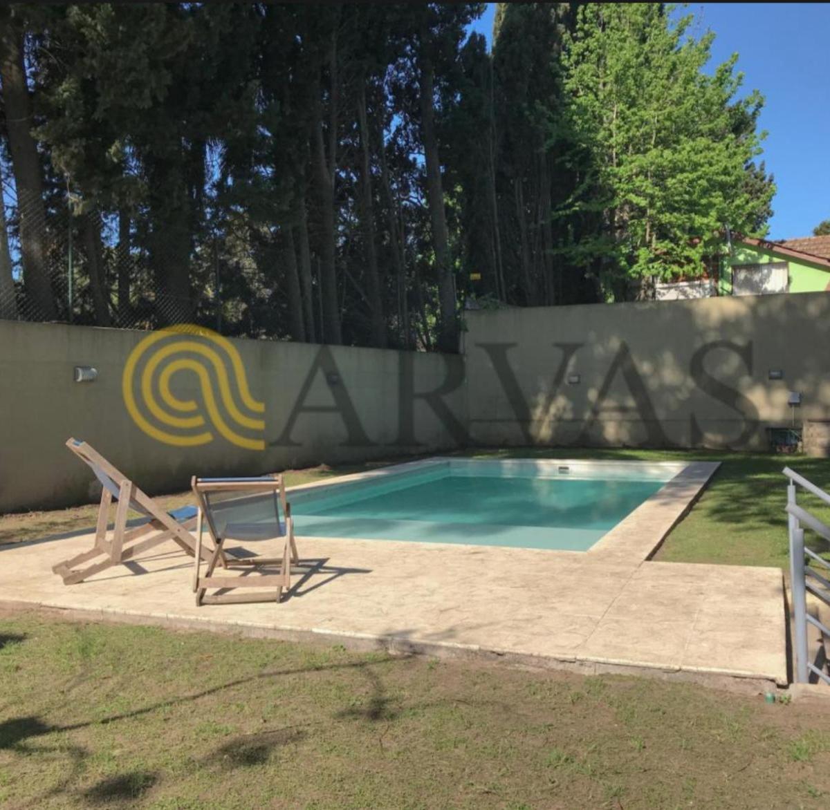 Punta Chica – Dpto en Duplex 4