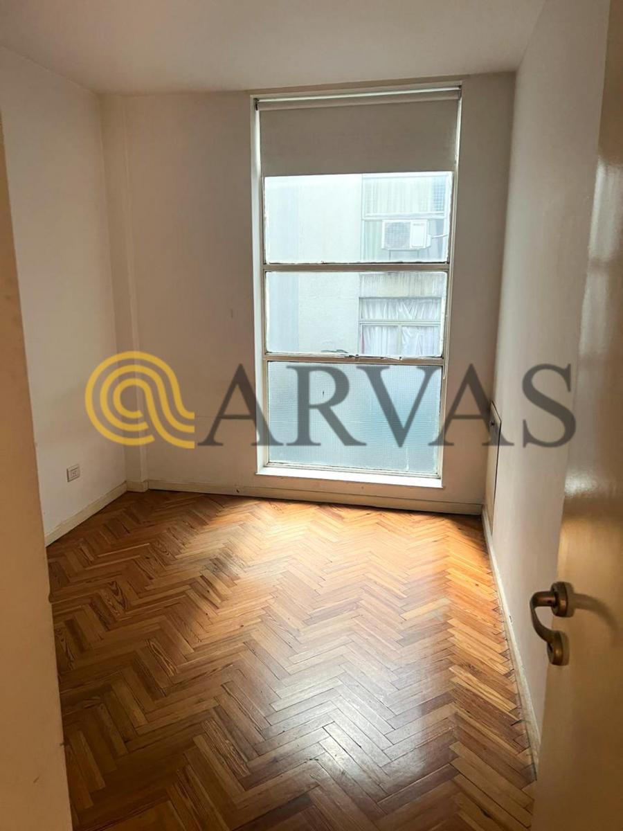 Depto de 2 Dorm. en Caballito - con Cocina y Comedor Diario - Lavadero - 5