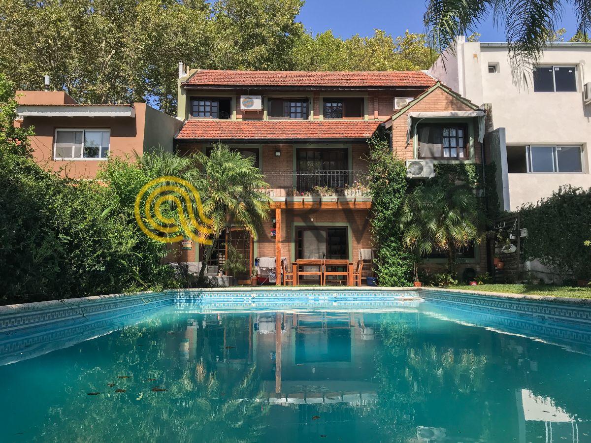 Casa en Punta Chica de 4 dorm - playroom - jardín - pileta y galería - 320m2