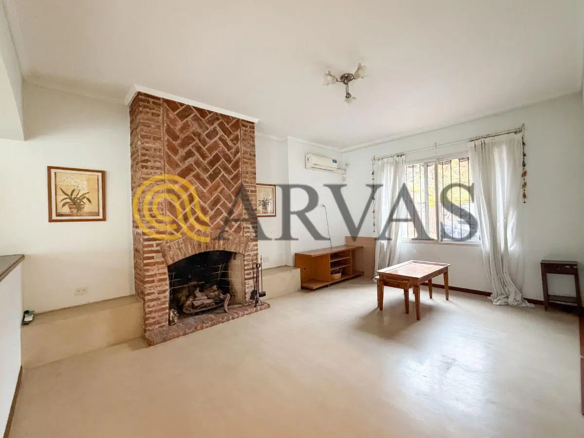 Casa en Beccar - 4 dorm - jardín - pileta - 205m2 2