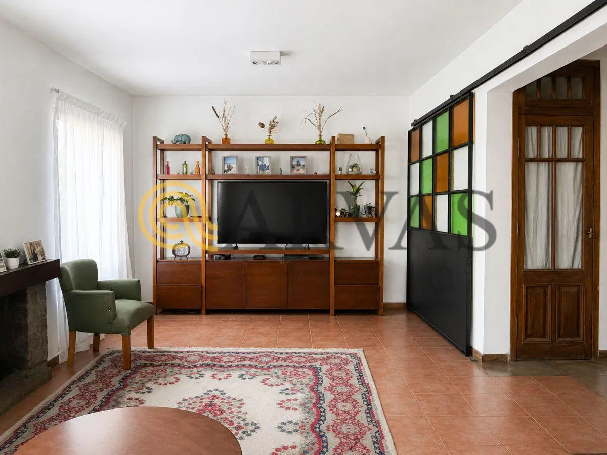 Casa de 3 dorm en Beccar - Bº Claridad - jardín - pileta - seguridad las 24hs. - 249m2 5